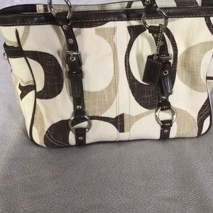 EUC Coach handbag